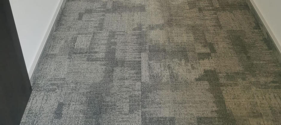 Polaganje gumijastih talnih oblog Osrednjeslovenska